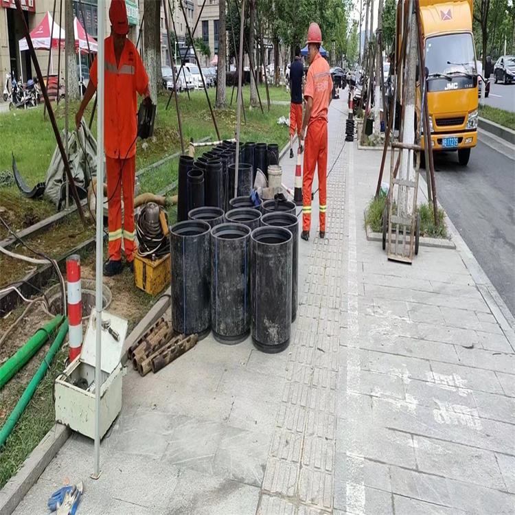 海拉尔管道短管置换修复